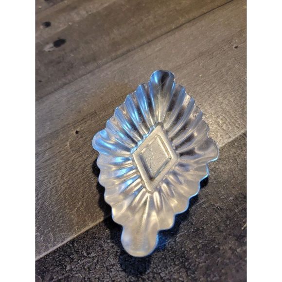 Mini metal food‎ mold diamond - Picture 1 of 3